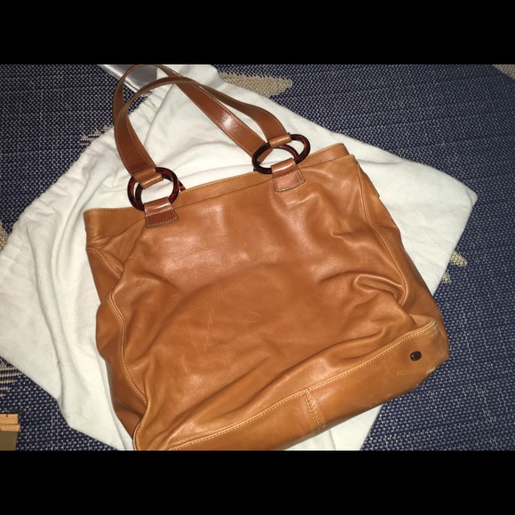 ESCADA - Picture 6 of 6